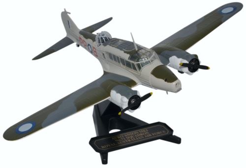 Oxford Diecast 1:72 Scale Avro Anson AW665/PP.B 71 Sqn. RAAF