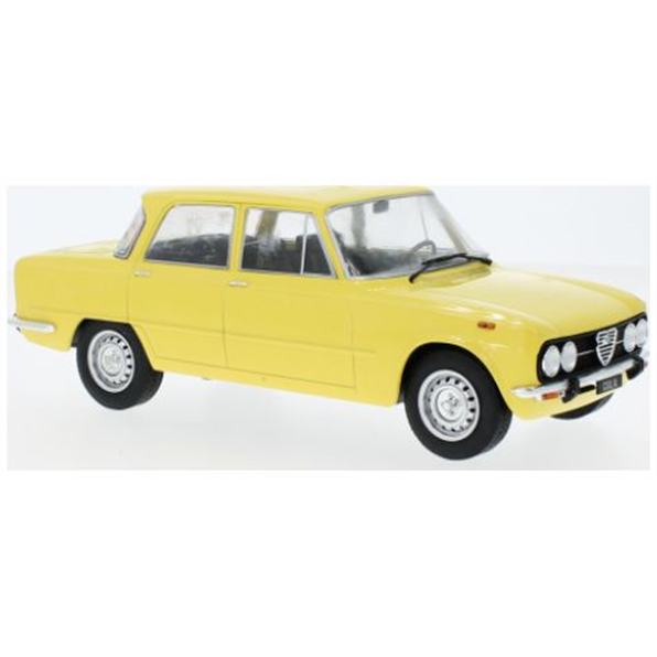 Model Car Group MCG 1:18 Scale Alfa Romeo Giulia Nuova Super Yellow 1974