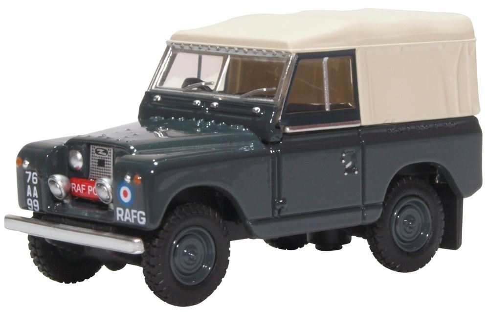 Oxford Diecast 1:76 Scale Land Rover Series II SWB Canvas RAF Police