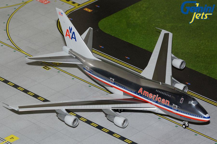 Gemini Jets 1:200th Scale Boeing B747SP American Airlines N601AA '747 LuxuryLiner' (Polished/Flaps Down)
