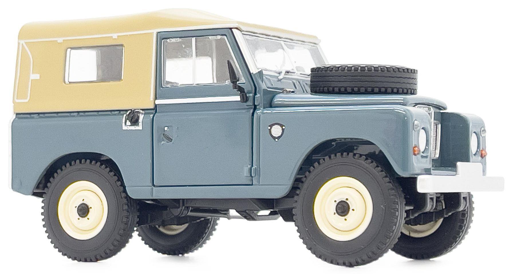 Marge Farm Models 1:32nd Scale Land Rover Series 3 88 Softtop Marine Blue