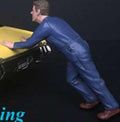 American Diorama 1:24 Scale Mechanic Darwin Pushing