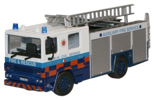 Oxford Diecast 1:76 Scale Dennis RS Fire Engine - Dublin Civil Defen