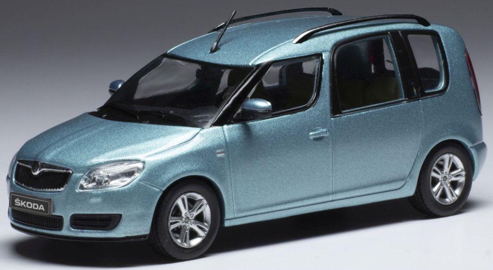 IXO 1:43 Scale Skoda Roomster Metallic Light Blue 2007