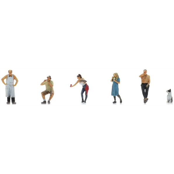 Artitec 1:87 Scale Chip Shop Figures (6x) Ready-Made Figures