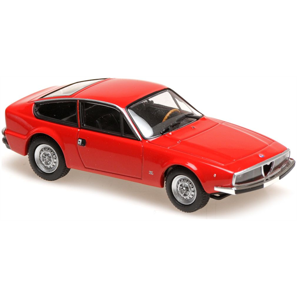Minichamps 1:43 Scale Alfa Romeo 1600 Junior Z - 1972 - Red