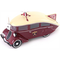 Autocult 1:43 Scale Singer Popular Viena Capellanes Red-Ivory