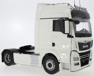 Premium Classixxs 1:18 Scale MAN TGX XXL White 2018