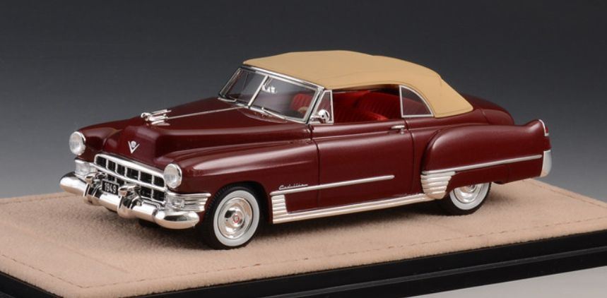 GLM 1:43 Scale Cadillac Series 62 Convertible Maroon 1949 Closed Top