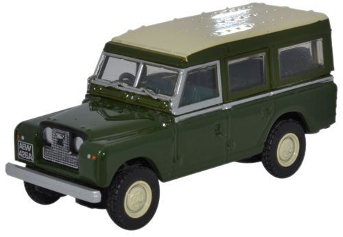 Oxford Diecast 1:76 Scale Land Rover Series II Station Wagon - Green