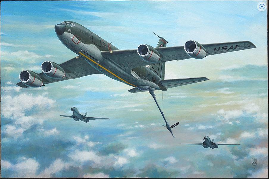 Roden 350 – 1/144 Scale – Stratotanker Boeing KC-135 Plastic Model Military aircraft