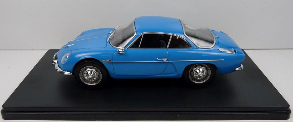 Atlas Editions 1:24 Scale Alpine Renault Dinalpine 1972 - Blue 1:24th Scale