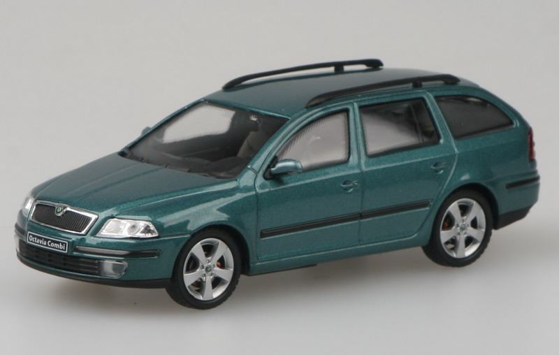 Abrex 1:43 Scale Skoda Octavia II Combi (2004) Green Island Metallic