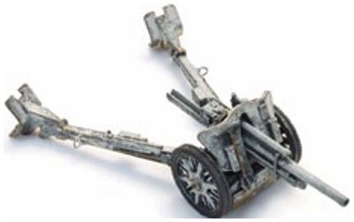Artitec 1:87 Scale 10.5cm LeFH 18 Winter in Stellung (WM) Ready