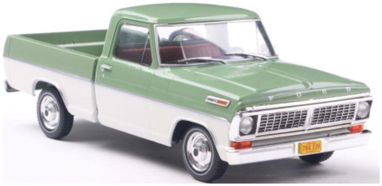 Whitebox 1:24th Scale Ford F-100 Pick Up 1970 Green/White