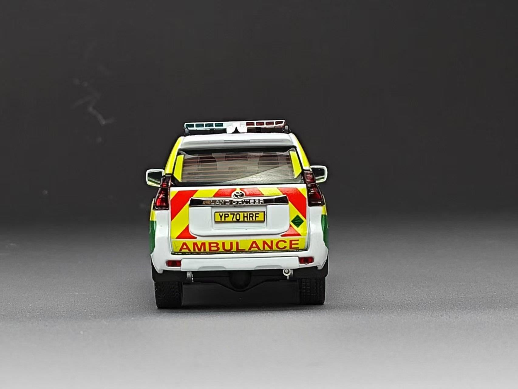 Vitesse 1:43 Scale Toyota Land Cruiser Prado 2018 UK Isle of White Ambulance Service (Ltd Ed. 399pcs)