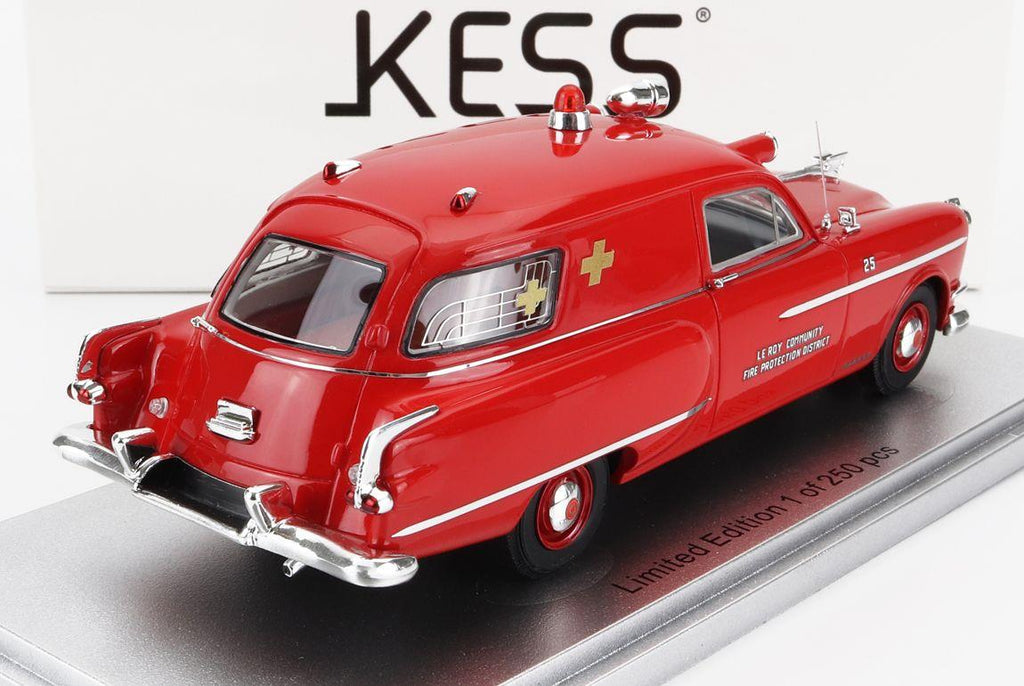 Kess 1:43 Scale Packard Henney JR Ambulance Fire Protection