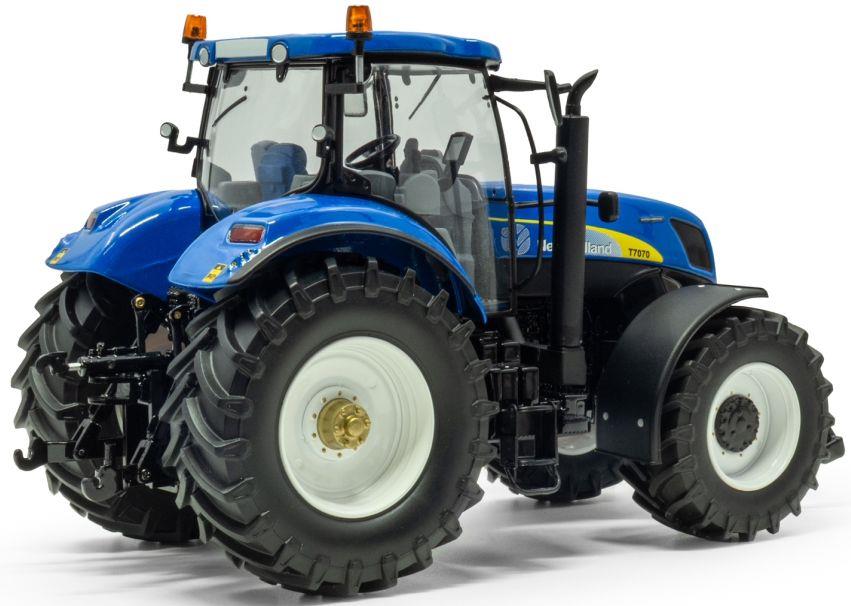 ROS 1:32rd Scale New Holland T7070