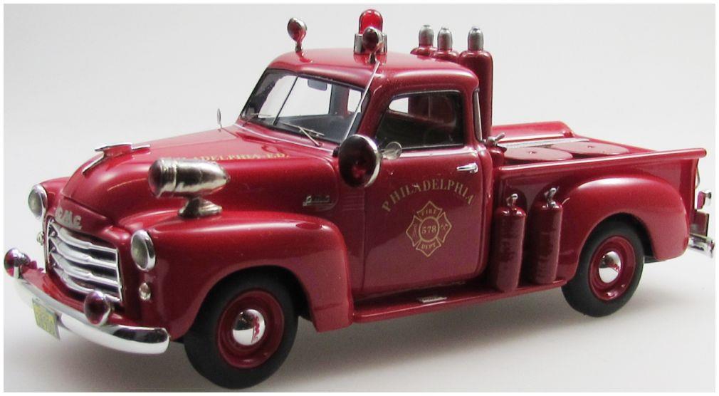 Esval 1:43 Scale GMC Series 100 5 Window Pickup 1951 Philadelphia Fire Dept w/Equipment