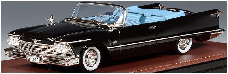 GLM 1:43rd Scale Imperial Crown Convertible Black Open Roof 1957