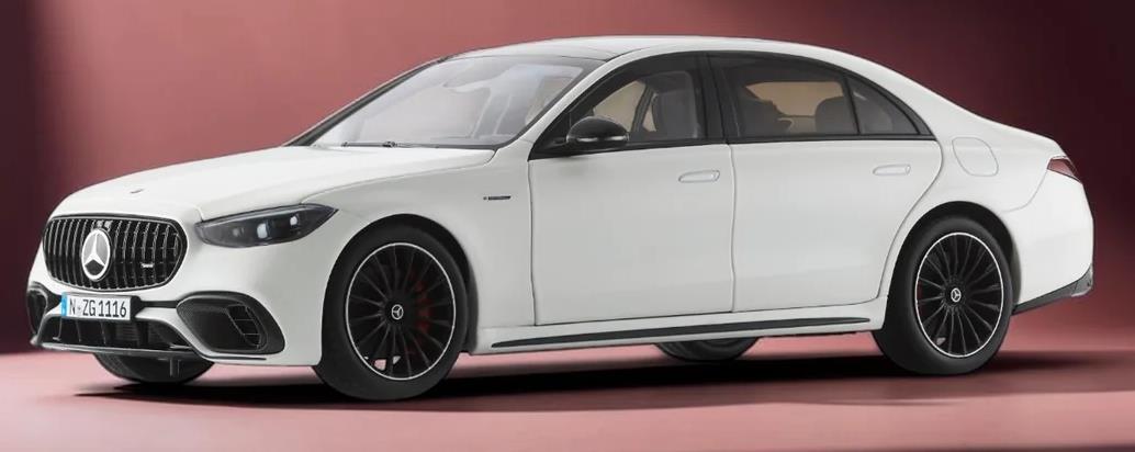 NZG  1:18th Scale Mercedes AMG S 63 E Performance Opalith White