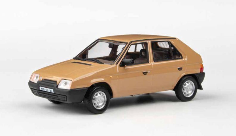 Abrex 1:43 Scale Skoda Favorit 136L 1987 - Brown Gobi