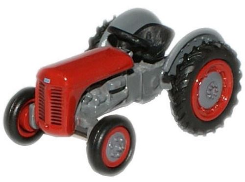 Oxford Diecast 1:76 Scale Ferguson Tea 20 Tractor - Red