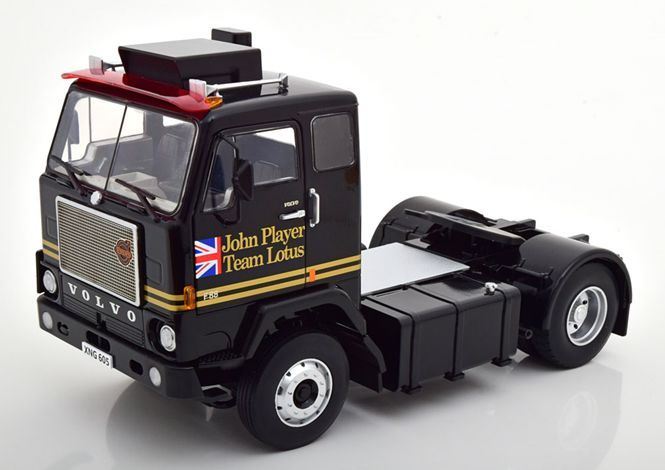 Road Kings 1:18 Scale Volvo F88 JPS Team Lotus with Union Jack 1978