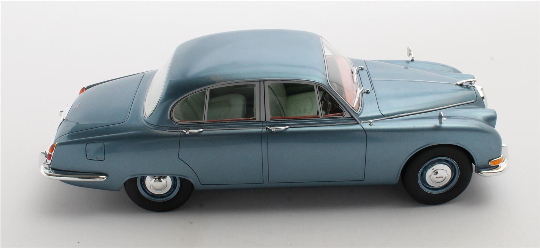 Cult 1:18 Scale Jaguar S-Type Opalescent Blue 1965 (Ltd Edition 96pcs)