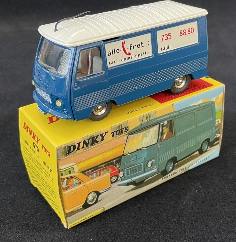 Atlas Editions   Peugeot J7 Taxi Radio (570) Atlas reproduced 'Dinky'