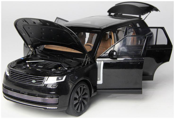 LCD Model 1:18 Scale Land Rover Range Rover SV Serenity Black 2022