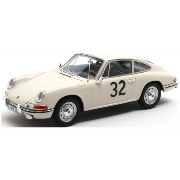 Matrix 1:43 Scale Porsche 911 Le Mans Test Car #32 1966