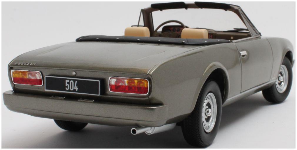 Cult 1:18 Scale Peugeot 504 Cabriolet 1983 Green Metallc