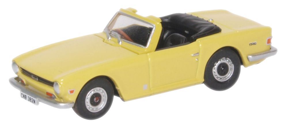 Oxford Diecast 1:76 Scale Triumph TR6 - Mimosa Yellow