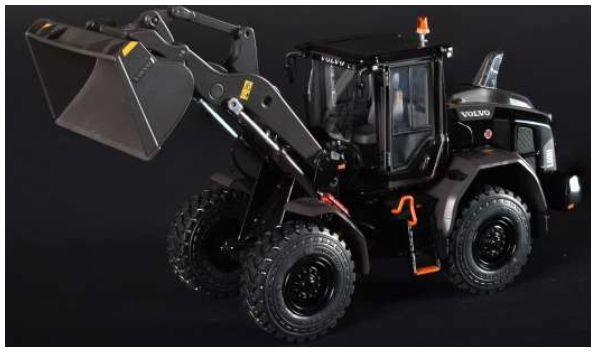 AT Collections 1:32 Scale Volvo L60H Wheel Loader Limited Black Edition w/Bucket on Michelin 20-5 R25 XHA2