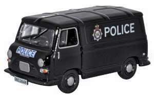 Oxford Diecast 1:76 Scale J4 Van Greater Manchester Police