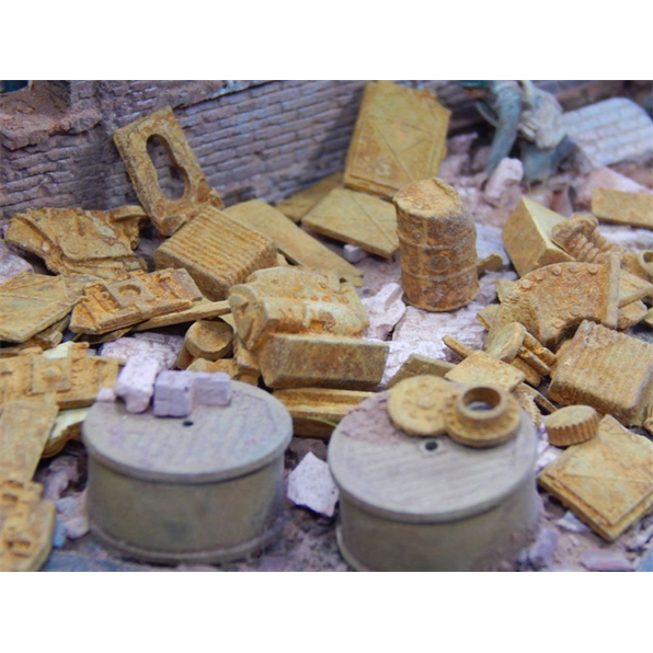 Juweela 1:72 Scale Scrap Metal Rusty , 100g