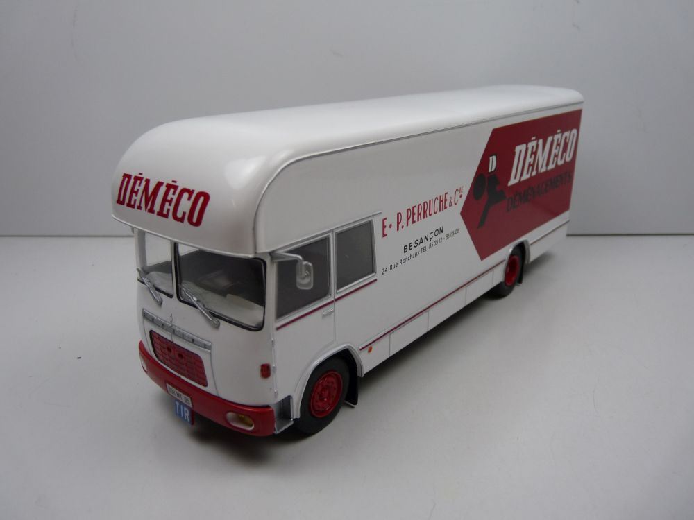 Atlas Editions 1:43 Scale Berliet GBK 75 'Demenagement Demeco'