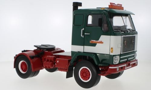 Model Car Group MCG 1:18 Scale Volvo F88 - Green / White - Bilspedition