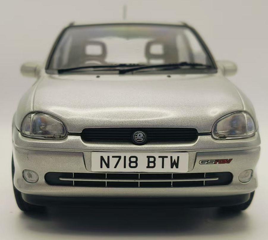 Model Car Group 1:18th Scale Vauxhall Corsa GSI Silver RHD UK Exclusive