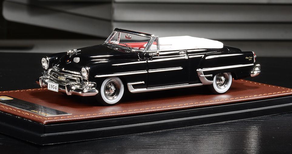 GLM 1:43 Scale Chrysler New Yorker Deluxe Convertible Black 1954