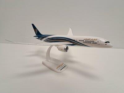 PPC Holland 1:200th Scale Boeing B787-9 Oman Air