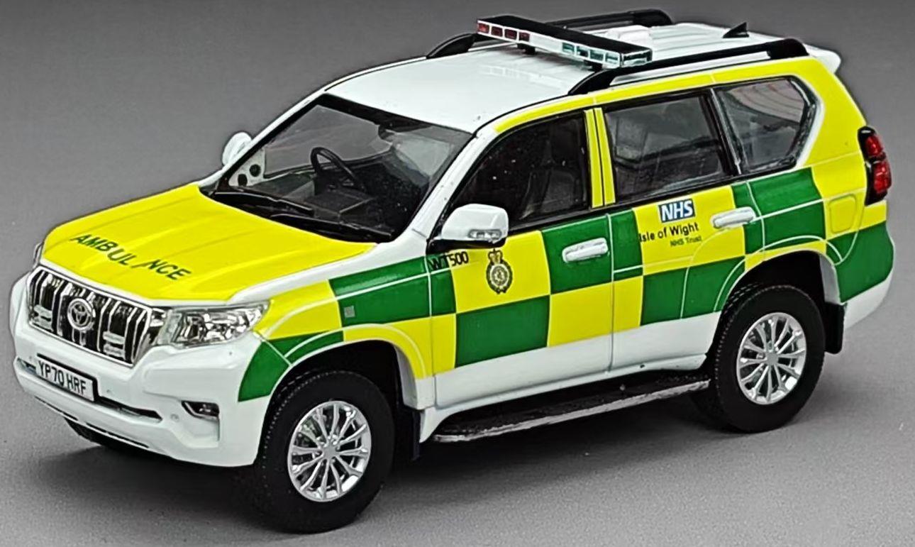 Vitesse 1:43 Scale Toyota Land Cruiser Prado 2018 UK Isle of White Ambulance Service (Ltd Ed. 399pcs)