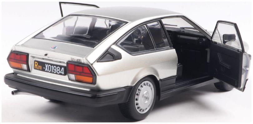 Solido  1:18th Scale Alfa Romeo GTV6 Silver 1984