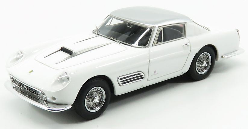 Kess 1:43 Scale Ferrari 410 Superamerica - White Series III Coupe by Pininfarina 1958